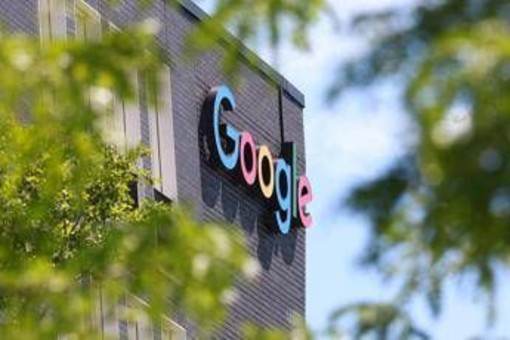 Google rischia multa da 4 miliardi, la richiesta dell'avvocato generale alla corte Ue Google rischia multa da 4 miliardi, la richiesta dell'avvocato generale alla corte Ue