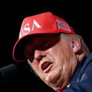 Trump e la crociata contro l'ora solare: "Dannosa per la salute, con più luce meno omicidi"