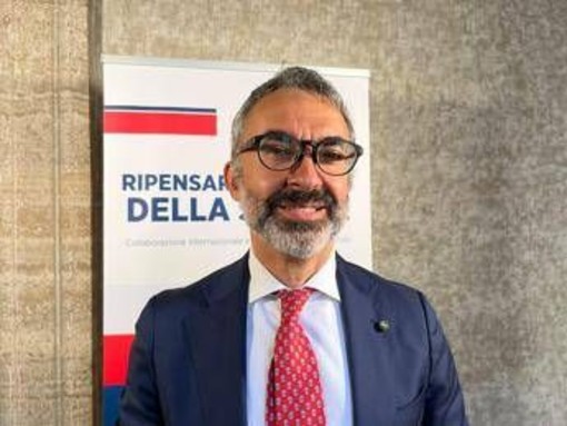 Bonaccini (Ministero della Salute): "Domanda salute cambiata, necessario rendere Ssn più sostenibile" Bonaccini (Ministero della Salute): "Domanda salute cambiata, necessario rendere Ssn più sostenibile"