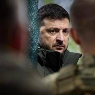 Ucraina sotto attacco di missili e droni. Zelensky: "Da Russia terrorismo deliberato contro i civili"