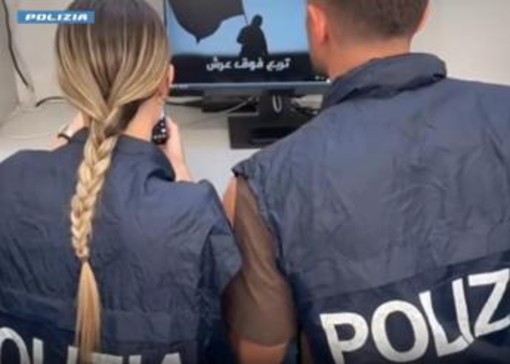 Terrorismo, arrestata 17enne nel Pavese: "Pronta a martirio in nome di Allah"