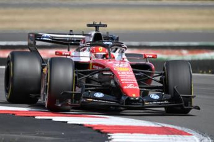 Perché il Gp di Silverstone è finito con la safety car? Il clamoroso errore della Fia Perché il Gp di Silverstone è finito con la safety car? Il clamoroso errore della Fia