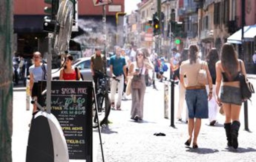 Caldo estremo e notti super tropicali, fiammata sull'Italia: le previsioni meteo Caldo estremo e notti super tropicali, fiammata sull'Italia: le previsioni meteo