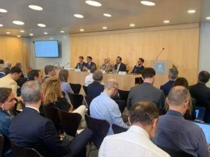 Assogasliquidi: "Nel 2024 mercato gnl recupera, possibile raddoppio consumi in 3 anni" Assogasliquidi: "Nel 2024 mercato gnl recupera, possibile raddoppio consumi in 3 anni"