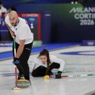 Video Pd per il 'no' con atleti curling, l'esperto: "Vero rischio strumentalizzare il referendum" Video Pd per il 'no' con atleti curling, l'esperto: "Vero rischio strumentalizzare il referendum"