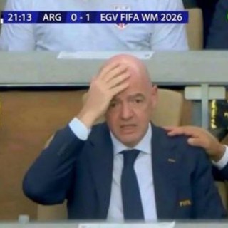 Segna l'Egitto, la reazione di Infantino è già il meme dei Mondiali Segna l'Egitto, la reazione di Infantino è già il meme dei Mondiali