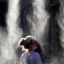 Tregua dal caldo estremo, oggi 24 città con bollino giallo. Da domani Italia in verde