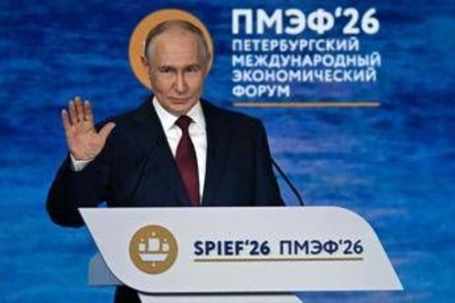 Ucraina, Putin chiude a incontro con Zelensky: "Non ci sono motivi per farlo"
