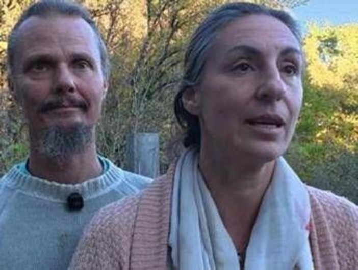 Famiglia nel bosco, Garante infanzia: "Bambini in costante stato di ansia e sofferenza, restituirli ai genitori"