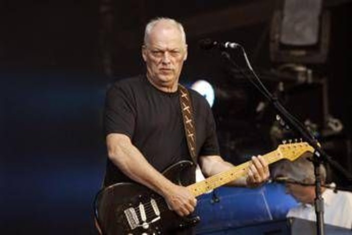 Record assoluto perl a chitarra di David Gilmour: venduta a 14,5 milioni dollari