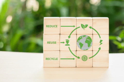 Circular Economy Act, cos’è e a cosa serve la (futura) nuova legge quadro dell’Ue Circular Economy Act, cos’è e a cosa serve la (futura) nuova legge quadro dell’Ue
