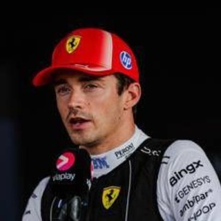 Leclerc, imprevisto prima di Singapore: il volo privato è in ritardo e guida per 4 ore Leclerc, imprevisto prima di Singapore: il volo privato è in ritardo e guida per 4 ore