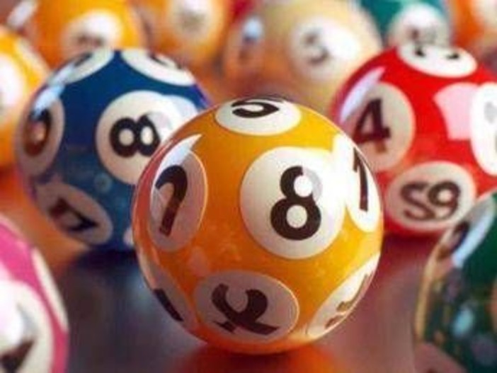 SuperEnalotto, estrazione e numeri vincenti di oggi 13 agosto 2026