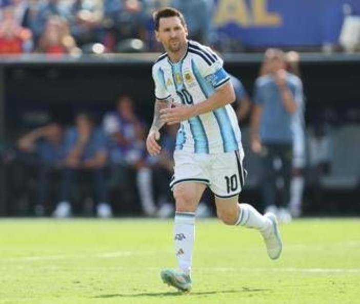 Messi convocato dall'Argentina, il 6 ottobre a Buenos Aires l'ultima volta con la maglia albiceleste Messi convocato dall'Argentina, il 6 ottobre a Buenos Aires l'ultima volta con la maglia albiceleste