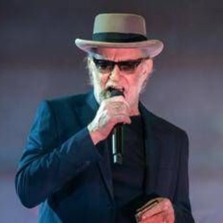 De Gregori: "Non faccio proclami sul palco, imbarazzo per chi lo fa" De Gregori: "Non faccio proclami sul palco, imbarazzo per chi lo fa"