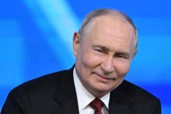 Putin: "Russia non attaccherà nessuno ma si difenderà anche con armi nucleari" Putin: "Russia non attaccherà nessuno ma si difenderà anche con armi nucleari"
