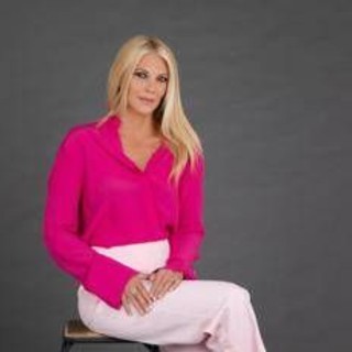 Eleonora Daniele 'unstoppable', 50 anni e mille progetti: "La tv urlata non funziona, il pubblico ha bisogno di ascolto" Eleonora Daniele 'unstoppable', 50 anni e mille progetti: "La tv urlata non funziona, il pubblico ha bisogno di ascolto"