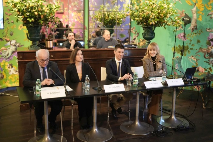 Tumori, via libera al pembrolizumab per 3 nuove indicazioni terapeutiche Tumori, via libera al pembrolizumab per 3 nuove indicazioni terapeutiche