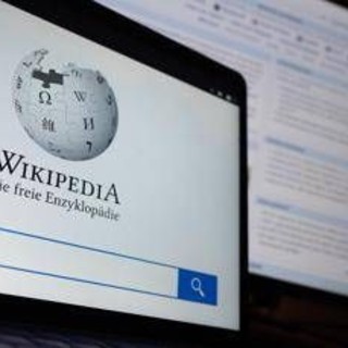 Intelligenza artificiale, fondatore di Wikipedia: "Non è affidabile per scrivere articoli" Intelligenza artificiale, fondatore di Wikipedia: "Non è affidabile per scrivere articoli"