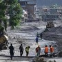 Nepal, la denuncia degli esperti: "C'erano segnali chiari prima del disastro, li hanno ignorati" Nepal, la denuncia degli esperti: "C'erano segnali chiari prima del disastro, li hanno ignorati"