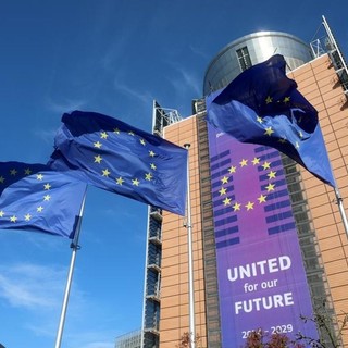 Cina, imprese pronte ad aumentare investimenti in Ue nonostante ostacoli normativi