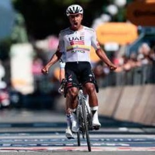 Giro d'Italia, oggi 12esima tappa: orario, percorso e dove vederla in tv (in chiaro) Giro d'Italia, oggi 12esima tappa: orario, percorso e dove vederla in tv (in chiaro)