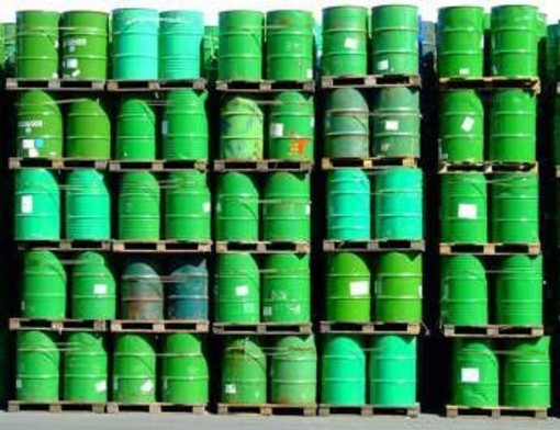 Iran, la rivelazione del Wsj: durante tregua con Usa esportato petrolio per 6 miliardi di dollari Iran, la rivelazione del Wsj: durante tregua con Usa esportato petrolio per 6 miliardi di dollari