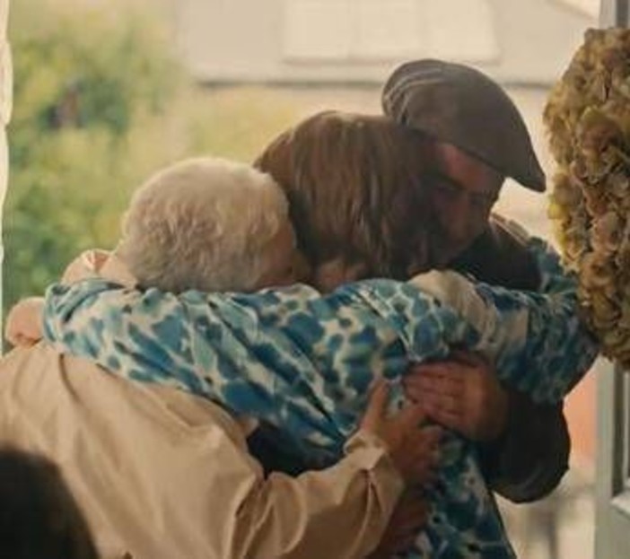 Lo spot contro lo stupro 'attacca' i nonni, bufera in Irlanda Lo spot contro lo stupro 'attacca' i nonni, bufera in Irlanda