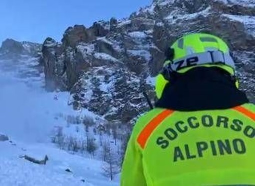 Valanga su fuoripista sopra Courmayeur, due morti e un ferito gravissimo
