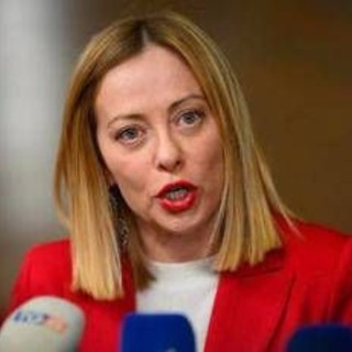 Iran, Meloni sente Merz e Starmer. Ai leader del Golfo: "Ingiustificabili attacchi a vostri Paesi" Iran, Meloni sente Merz e Starmer. Ai leader del Golfo: "Ingiustificabili attacchi a vostri Paesi"