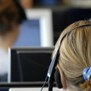 Telemarketing, stop alle chiamate selvagge: da oggi contratti luce e gas nulli senza consenso
