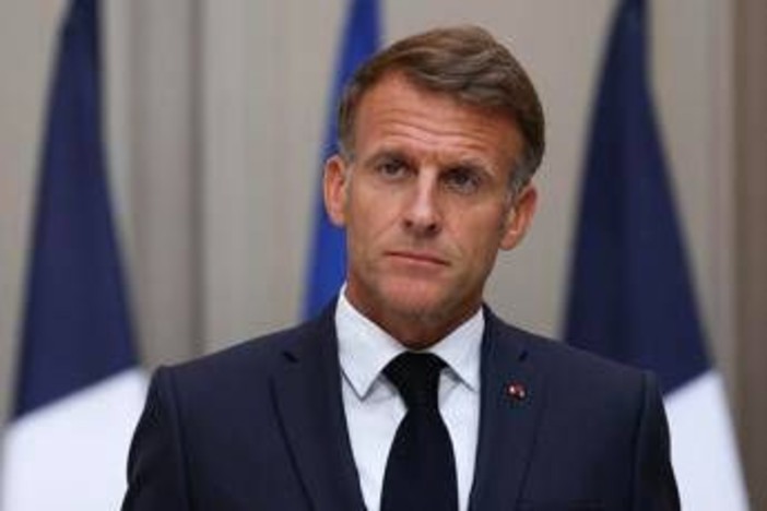 Francia si prepara ad attacchi dalla Russia, Macron: "Chiesto piano contro droni" Francia si prepara ad attacchi dalla Russia, Macron: "Chiesto piano contro droni"