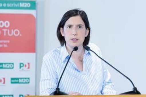 Elezioni amministrative, Schlein punge Meloni: "Ha problemi con la calcolatrice" Elezioni amministrative, Schlein punge Meloni: "Ha problemi con la calcolatrice"