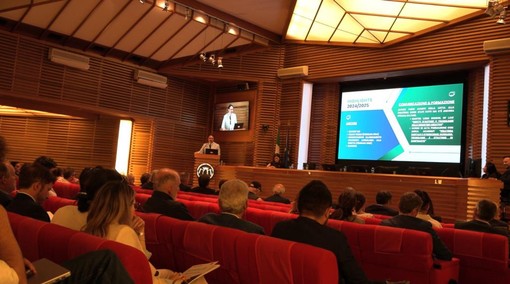 Il 38% degli italiani ha commesso atti di pirateria audiovisiva nel 2024