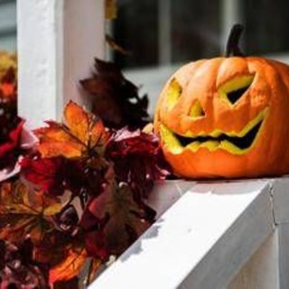 Halloween, picco di lesioni da intaglio zucche: come evitare la 'maledizione della Jack-o'-Lantern' Halloween, picco di lesioni da intaglio zucche: come evitare la 'maledizione della Jack-o'-Lantern'