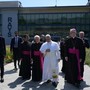 L'abbraccio di Papa Leone ai piccoli pazienti del Cnao di Pavia