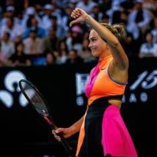 Sabalenka, prove di matrimonio a Indian Wells: in campo... con il velo da sposa