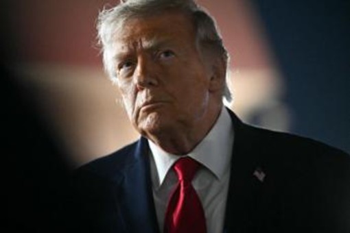 Iran-Usa, Araghchi: "Accordo mai così vicino. Pedaggio obbligatorio a Hormuz". Trump: "Firma nel weekend o lunedì" Iran-Usa, Araghchi: "Accordo mai così vicino. Pedaggio obbligatorio a Hormuz". Trump: "Firma nel weekend o lunedì"