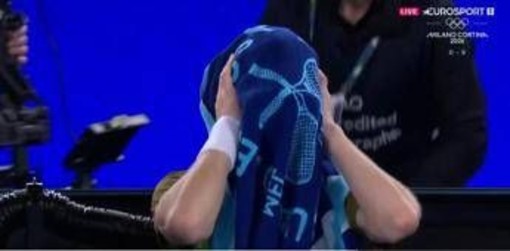 Sinner, probelma fisico contro Shelton? Il team: "Chiama il fisio"