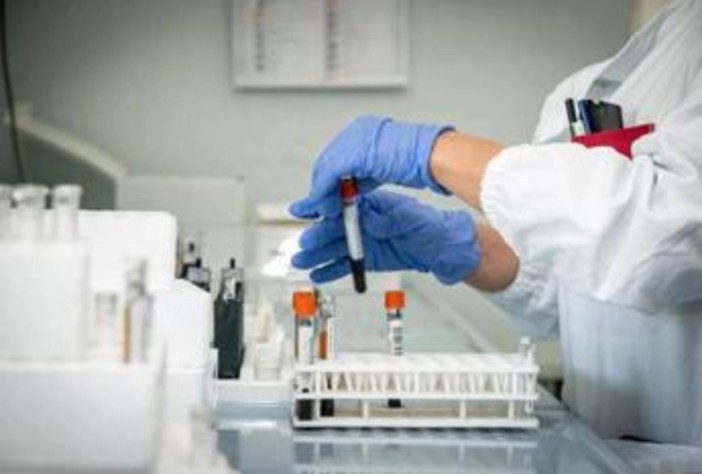 Farmaci, oncologi: "Ogni anno in Italia 5.000 casi di sarcoma, disponibili solo 20 terapie"