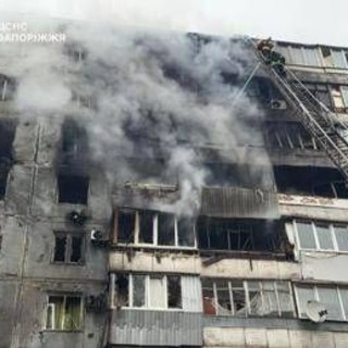 Ucraina-Russia, notte di attacchi e droni. Mosca chiude alla tregua e ai compromessi Ucraina-Russia, notte di attacchi e droni. Mosca chiude alla tregua e ai compromessi