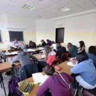 Scuola, Anief su rinnovo ccnl 2025-27: parità trattamento precari buoni pasto e compensi per formazione Scuola, Anief su rinnovo ccnl 2025-27: parità trattamento precari buoni pasto e compensi per formazione