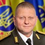 Ucraina, Zaluzhnyi annuncia a Zelensky l'intenzione di candidarsi alle presidenziali