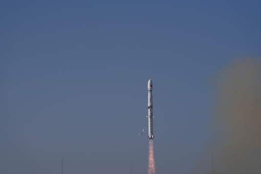 Cina, lanciato un nuovo satellite nello spazio