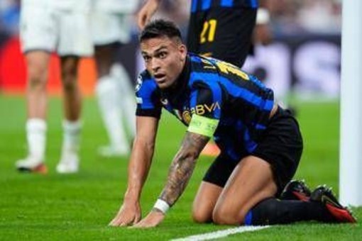 Ryanair sfotte l'Inter dopo ko in Champions: "Volo di ritorno di un silenzio tombale" Ryanair sfotte l'Inter dopo ko in Champions: "Volo di ritorno di un silenzio tombale"