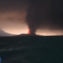 Indonesia, erutta il vulcano Anak Krakatau: chiusi quattro aeroporti, disagi per oltre 270mila passeggeri Indonesia, erutta il vulcano Anak Krakatau: chiusi quattro aeroporti, disagi per oltre 270mila passeggeri