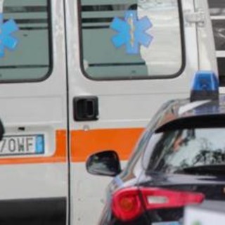 Chieti, scontro frontale tra due auto: morti un 16enne e la zia 23enne al volante Chieti, scontro frontale tra due auto: morti un 16enne e la zia 23enne al volante