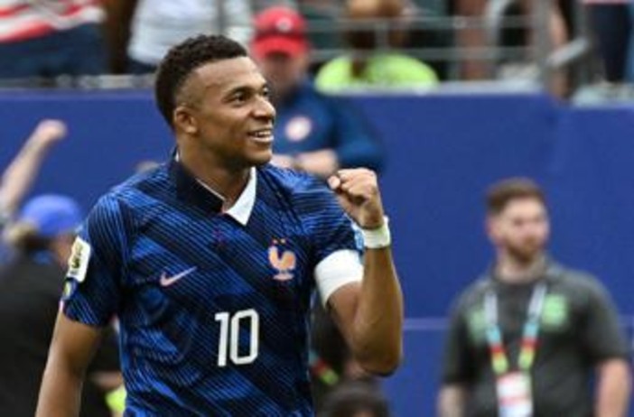 Mondiali, oggi sedicesimi Francia-Svezia: orario, probabili formazioni e dove vederla in tv (in chiaro) Mondiali, oggi sedicesimi Francia-Svezia: orario, probabili formazioni e dove vederla in tv (in chiaro)