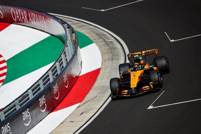 Norris beffa le Ferrari e conquista la pole in Ungheria Norris beffa le Ferrari e conquista la pole in Ungheria