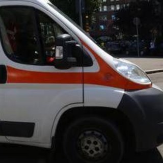 Bari, investito da un bus in manovra: morto 67enne Bari, investito da un bus in manovra: morto 67enne